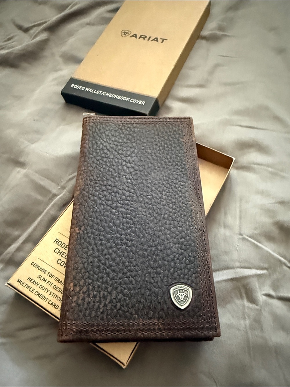 Ariat Rodeo Wallet & Checkbook Cover - Picture 4 of 5